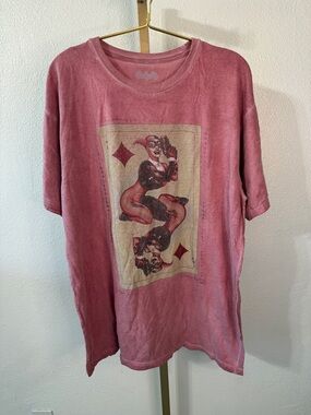 Batman - Joker vintage feel Pink Tee- Size large